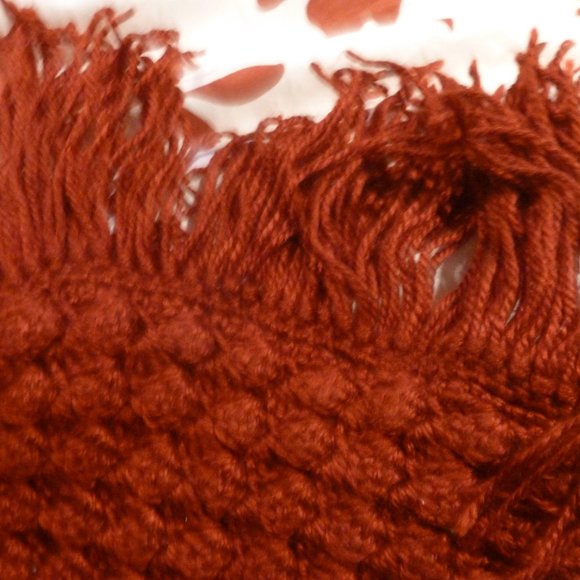 Winter ready - Warm Super Long Handmade Scarf New 100"x9" - Picture 4 of 6